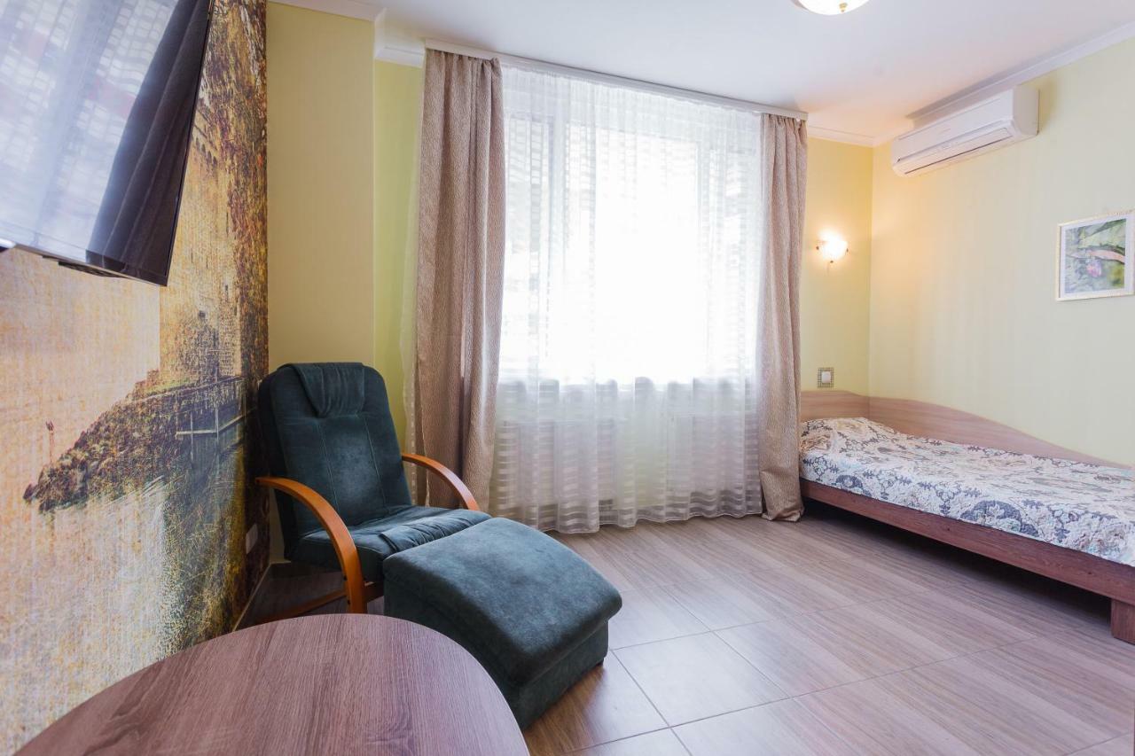 Солнечная Квартира На Ломоносова 71, Вднх Kyiv Exterior photo