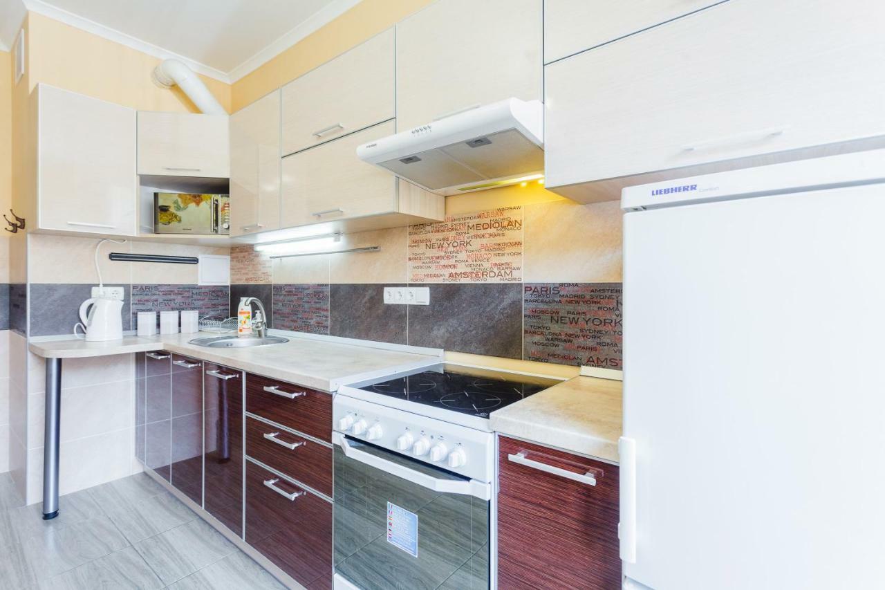 Солнечная Квартира На Ломоносова 71, Вднх Kyiv Exterior photo