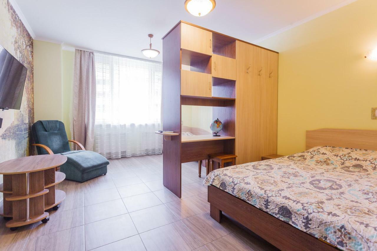 Солнечная Квартира На Ломоносова 71, Вднх Kyiv Exterior photo